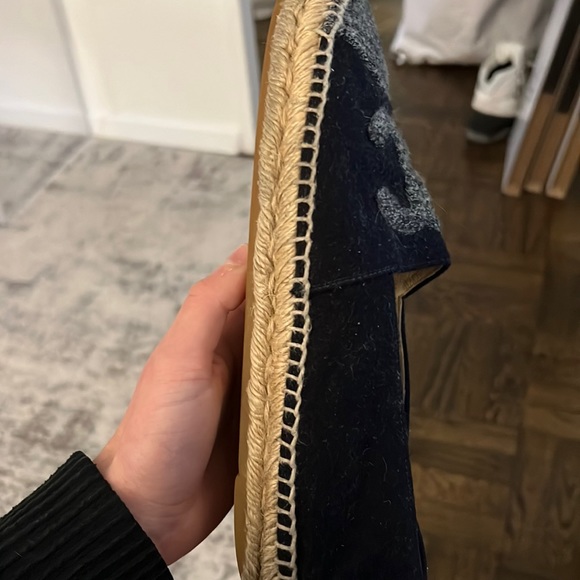 Chanel Espadrilles size 8 - Picture 2 of 4